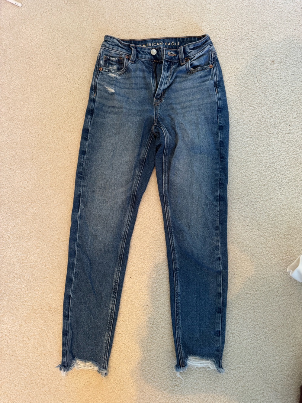 American Eagle Outfitters Women's Dark Blue Distressed Jeans